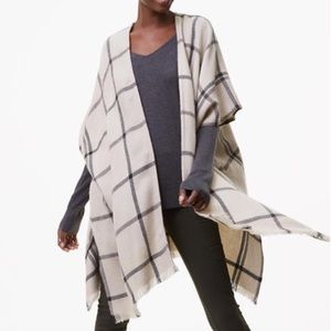 Loft | Chic and effortless poncho